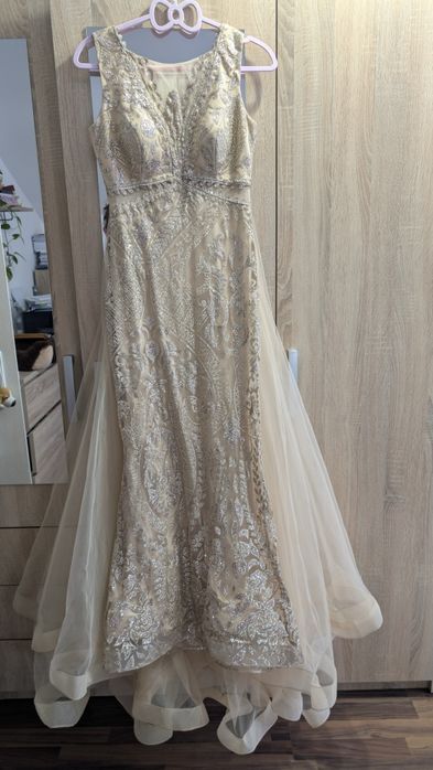 Rochie damă cu trenă