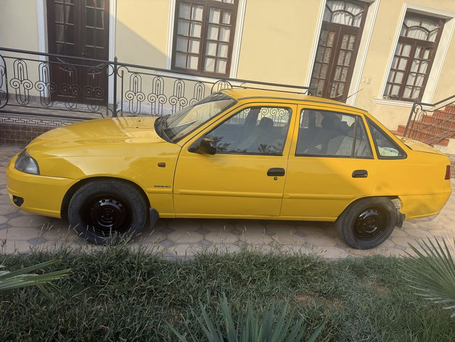 NEXIA 2 sotiladi 2009 chi yil