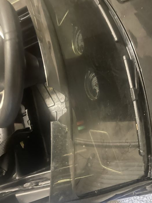 Детска акумлаторна кола