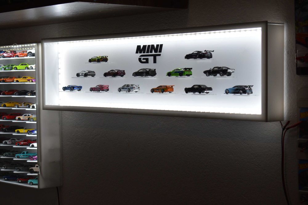 Vitrina acrilica-13 locuri-machete 1:64-Hotwheels,Mini GT,Kaido