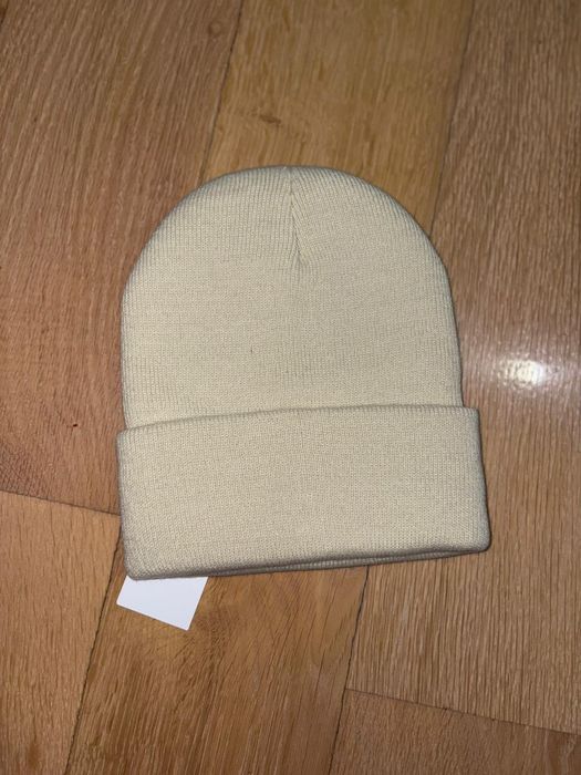 Căciulă Alo Yoga noua maro bej crem eticheta