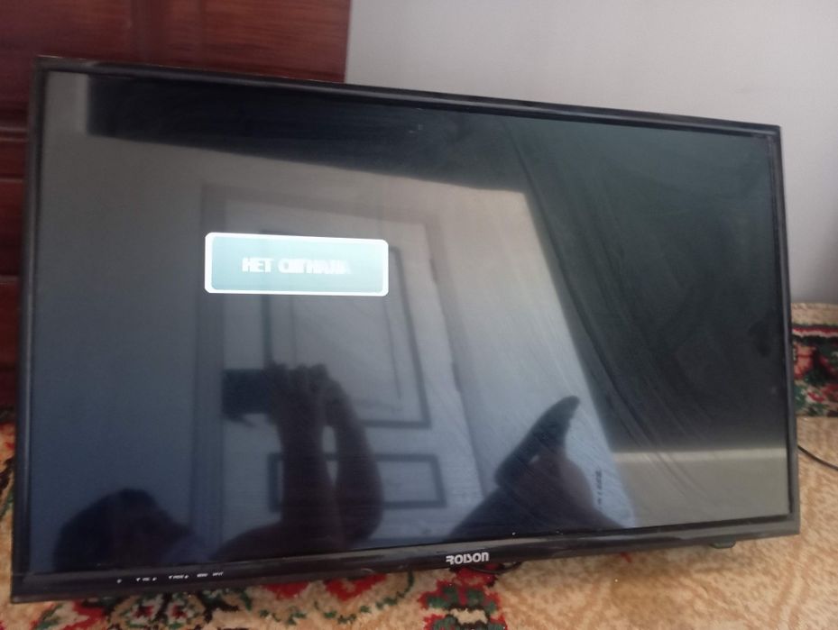 Roison 32 dyuym led televizor sotiladi televizor yaxshi holata toza