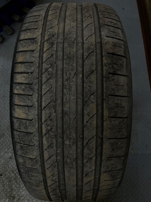 Продаю шины Continental