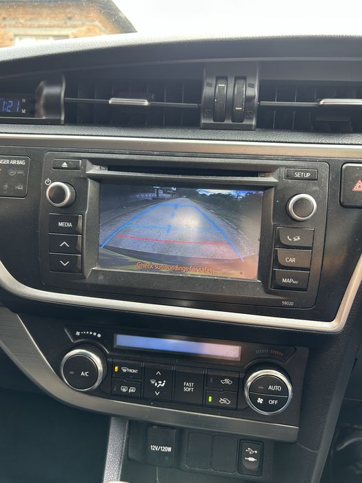 Toyota Auris 1.4 D-4D. 2014г. Тойота аурис комби 90кс.!!! На Части!!!