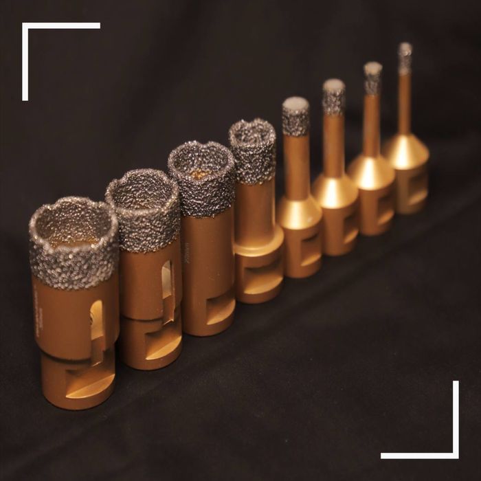 Алмазная коронка по плитке и керамограниту на УШМ