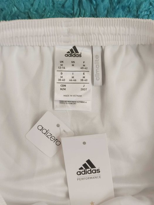 Pantaloni scurti Adidas Spain Away 2018- Editie Limitata