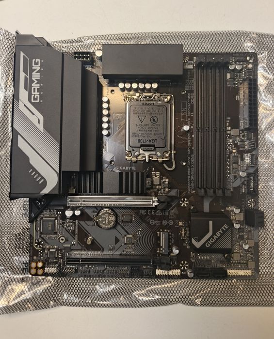 LGA1700 мат платы Gigabyte Aorus