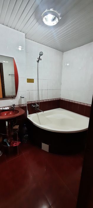 3 xonali uy ijaraga beriladi. 5 mikrorayon(sofmed).