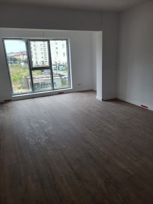 Execut interior și exterioare!