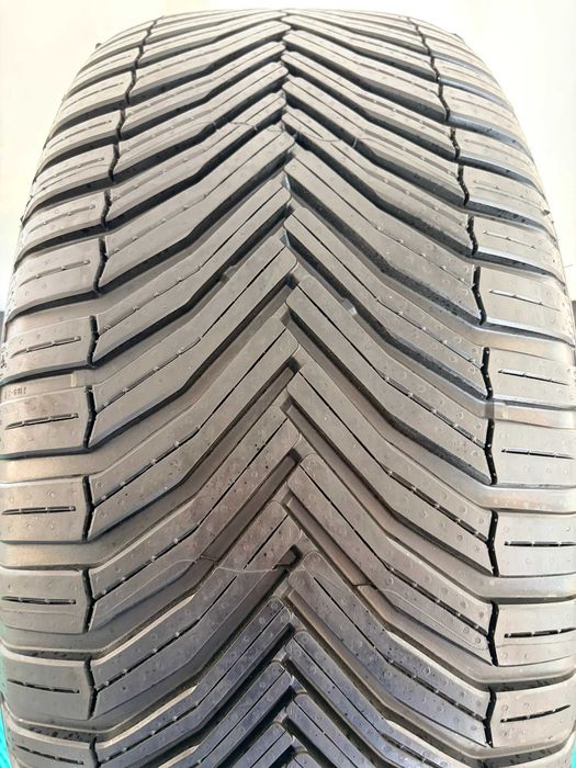 Set anvelope noi mixte All Season 245 45 R20 Michelin Cross Climate 2 103W dot 4923