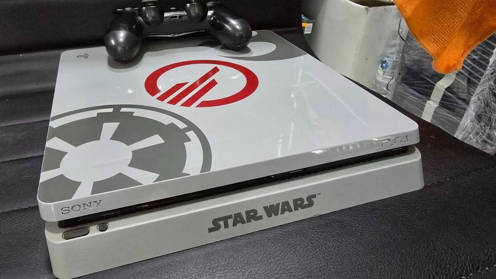 Конзола Sony Playstation 4 Slim 1TB Star Wars Limited Edition