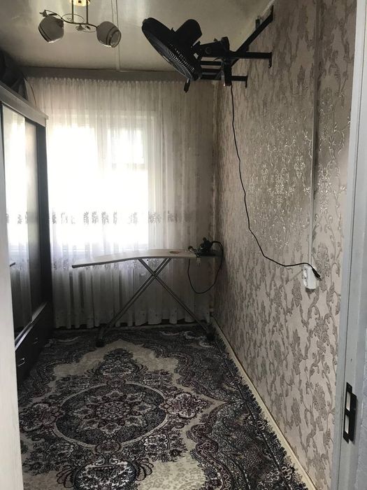 Продаю 2-х комнатнаю квартиру с ремонтом Спутник Ц квартал