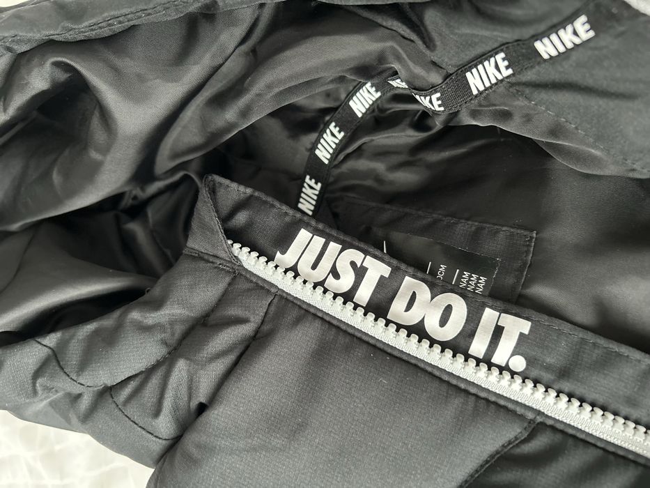 Детско яке черно Nike 74-80