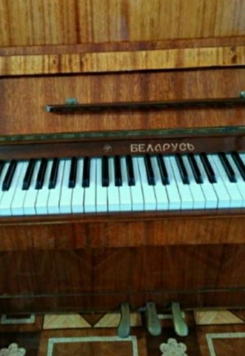 Продаётся пианино советских времен, один хозяин, 150000 тг