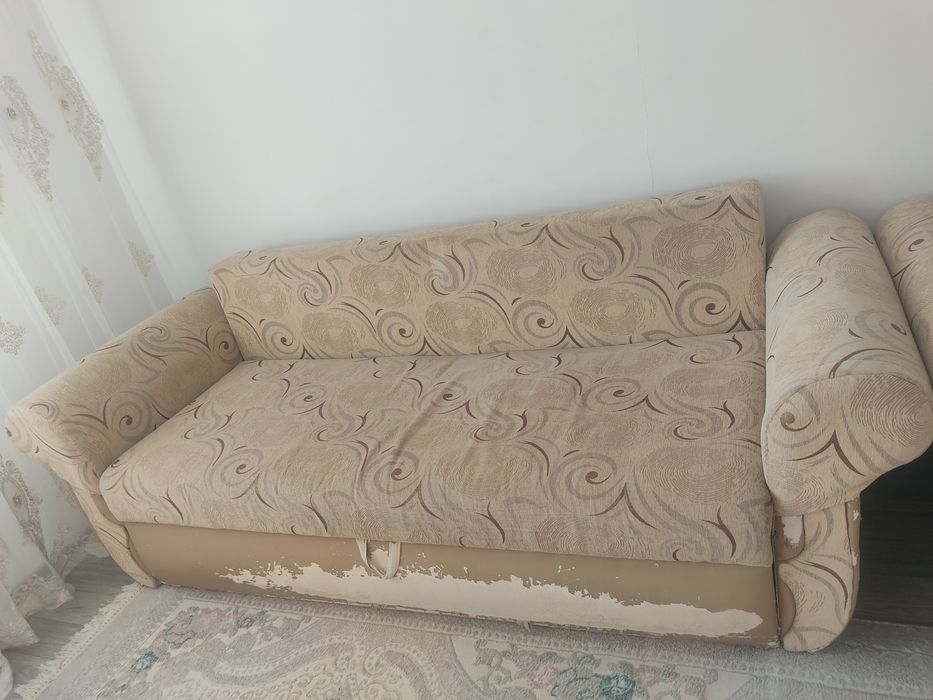 Диван  б/у срочная продажа!
