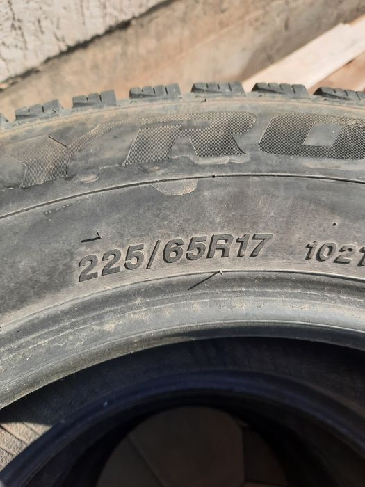 Комплект зимних шин R17