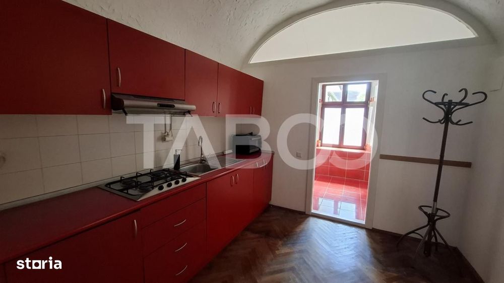 Apartament 2 camere de vanzare 70 mp zona Centrul Istoric