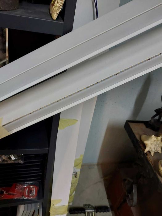 Продавам дизайнерски осветителни тела за офис помещения