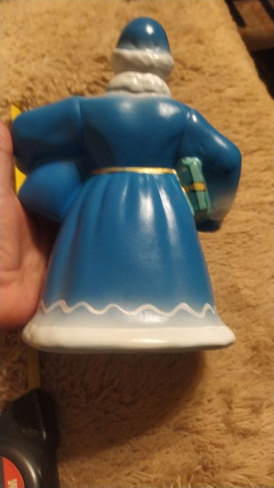 Дед Мороз-Статуэтка фарфоровые