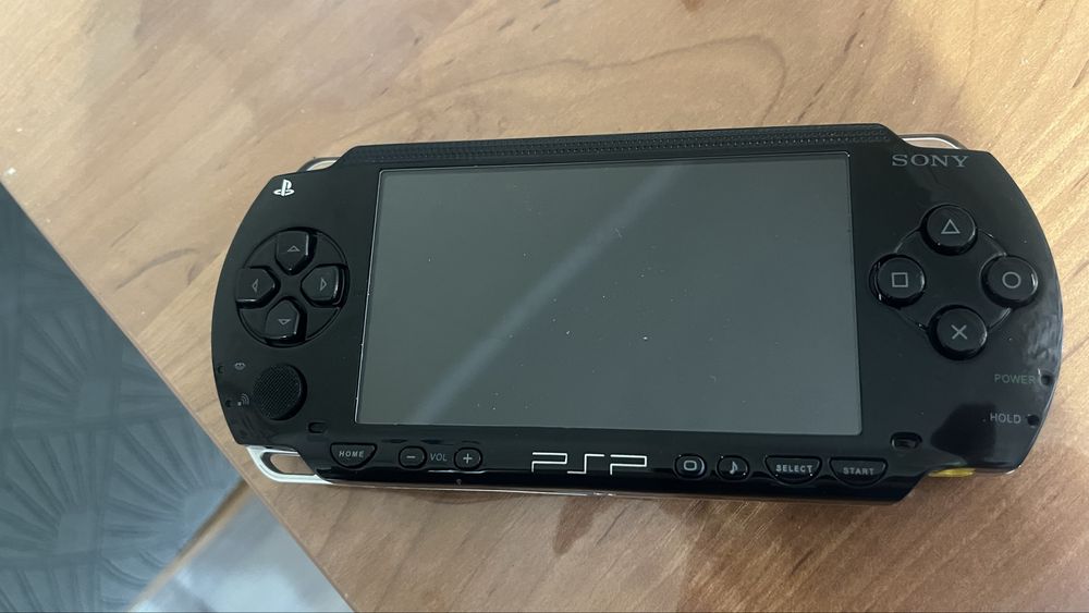 Psp 1000 (fat) в отличном состоянии