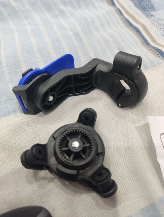 Стойка за телефон за мотор / колело тип Quad Lock