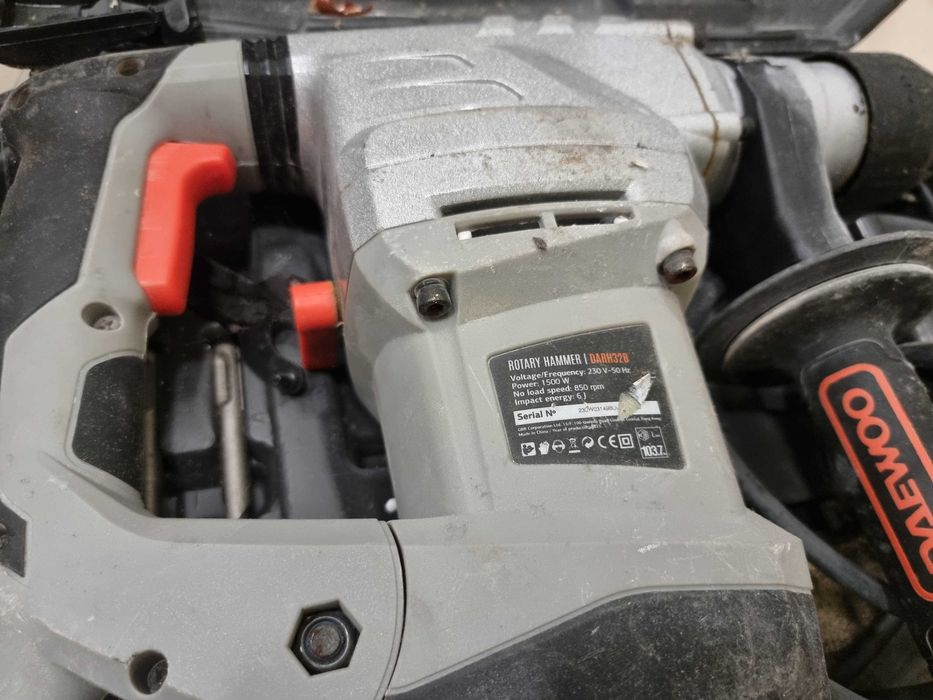 Перфоратор DAEWOO DARH32B