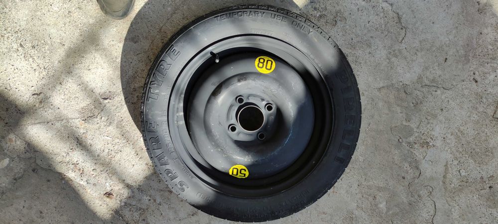 Продавам резервна гума /патерица