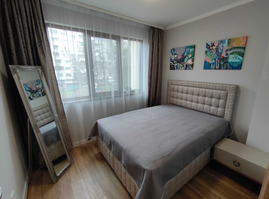 Продава обзаведен апартамент в жк. Разсадника