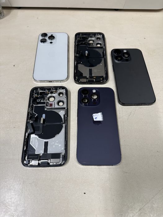 Carcasa iphone 14 pro / originala / completa