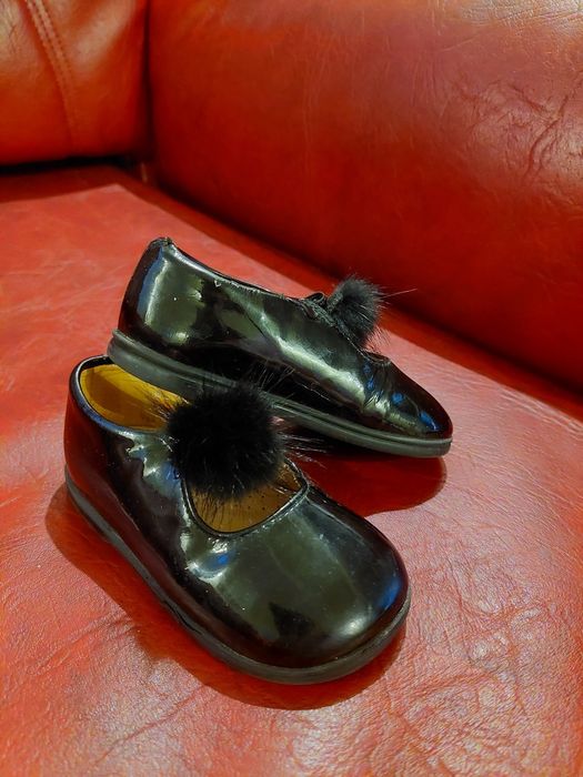 Pantofiori de lac ,nr 21