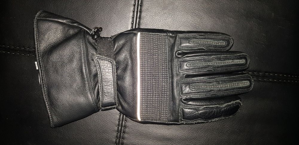 Кожени ръкавици sector естествена кожа