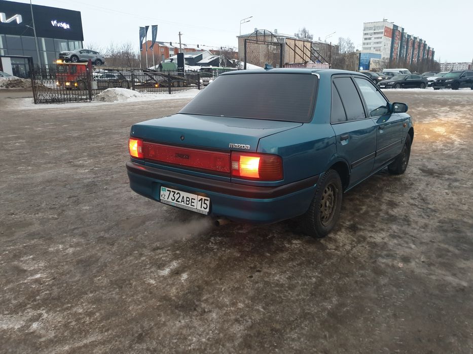 Продам мазду 323