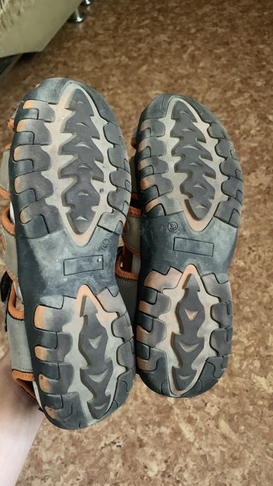 Продам сандали, босоножки