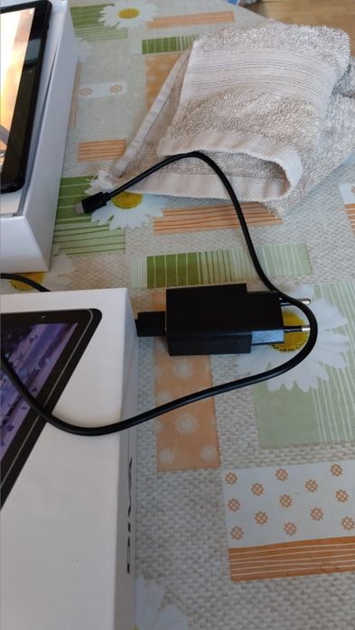 Таблет Diva 10" почти нов