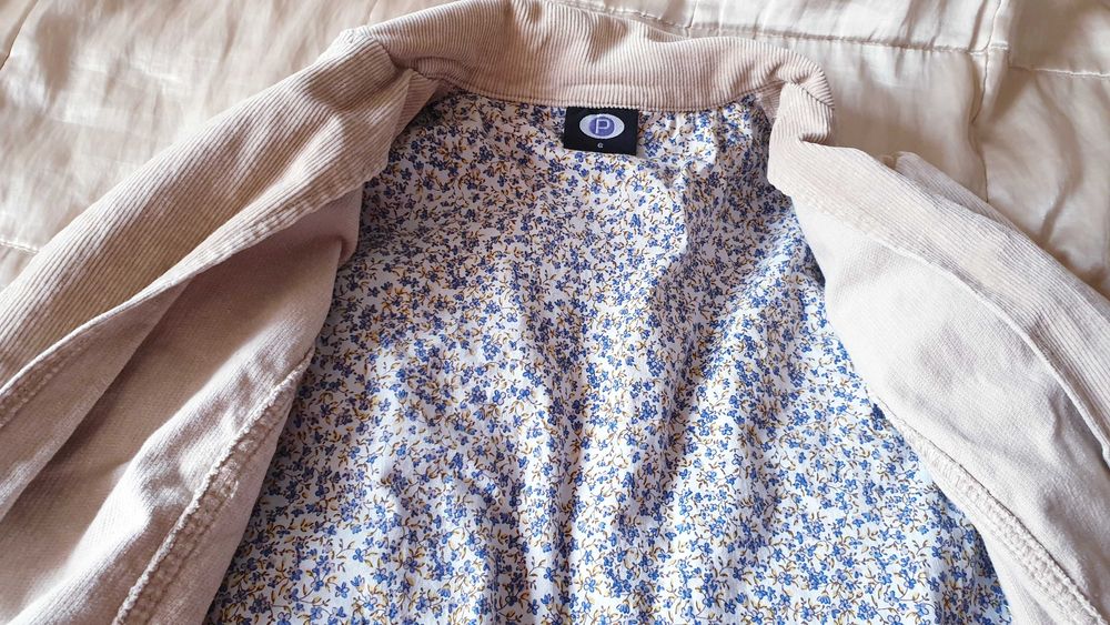 Sacou damă XS/S jachetă raiată bej, slim fit, casual chic primăvară, buzunare