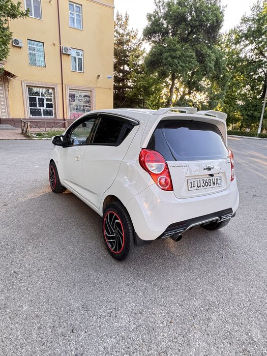 Выкупга берилади бошига 1.000$ бошка мошинлйам бор выкупга