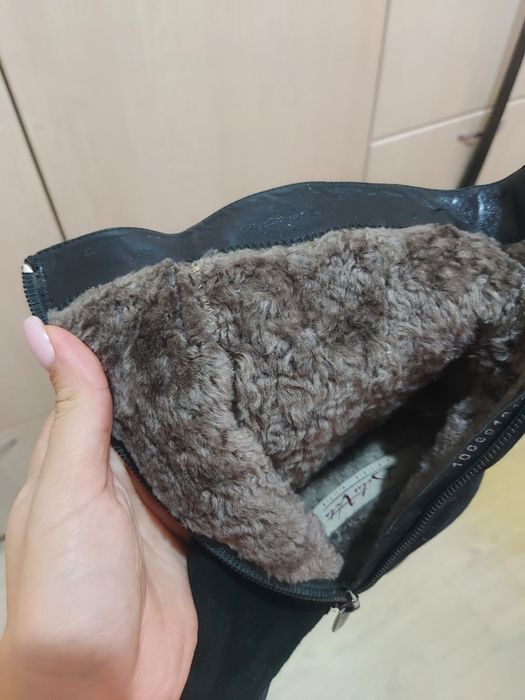 Продам зимние сапоги НАТУРАЛКА