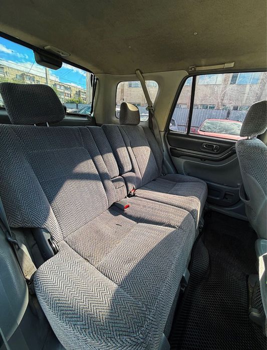 Продам Honda CR-V!