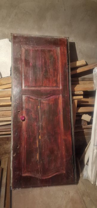 Продам двери металические