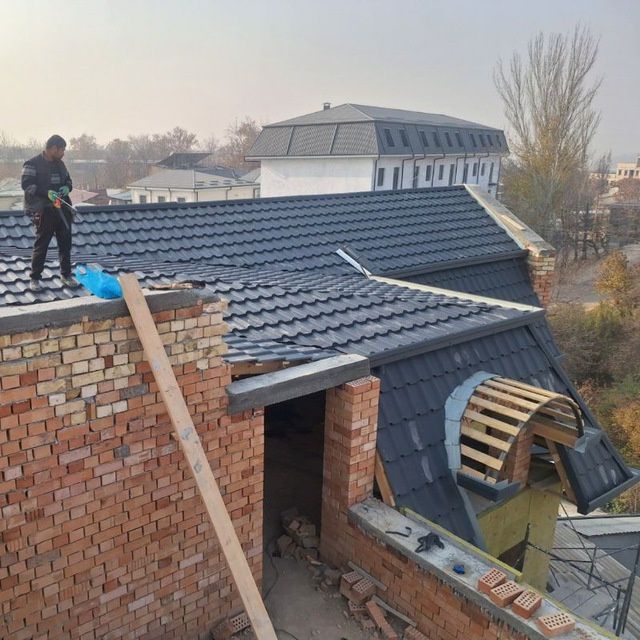 TOM TRAVENTIN Tunikabond xizmati