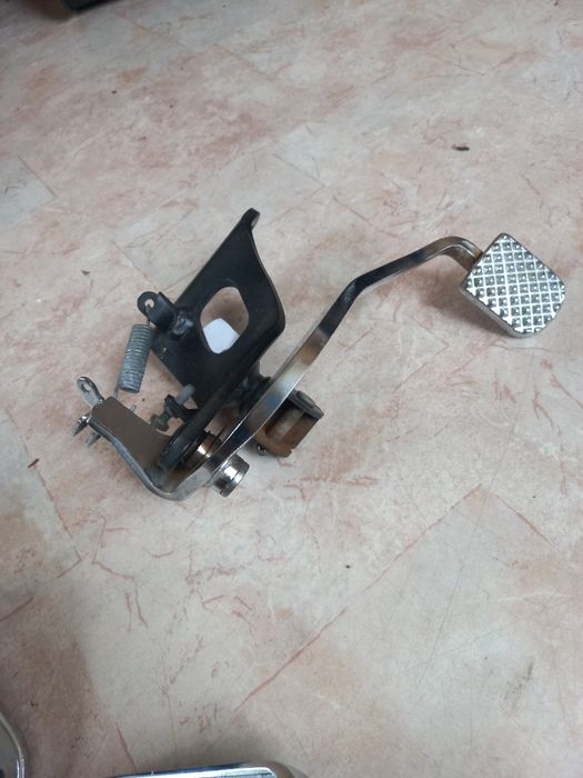 Yamaha XVS1100 Dragstar V-star Custom Платформи спирачен педал XVS650