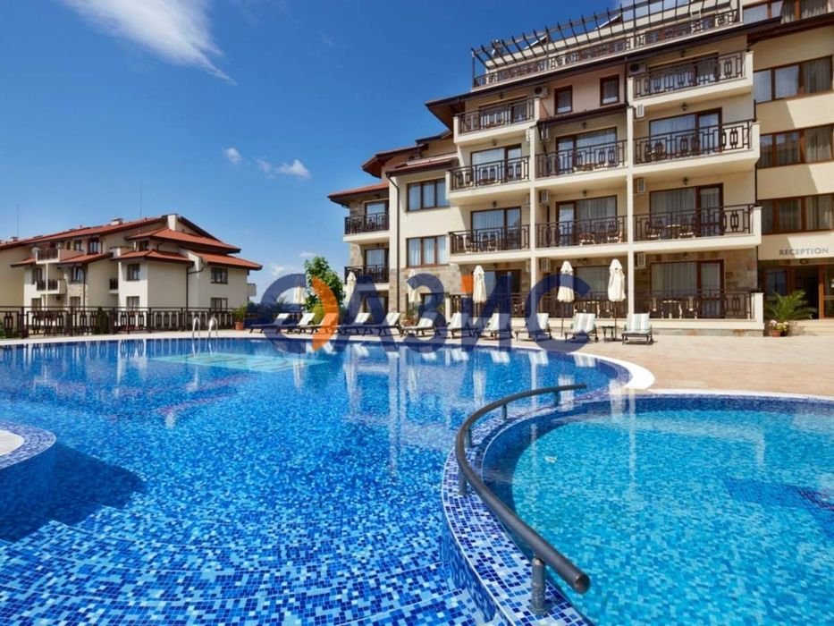 Продава се Едностаен апартамент в Свети Влас - 39 кв.м за 1142 €/кв.м - Снимка #8