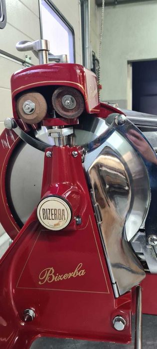 Mașină manuala de feliat șuncă