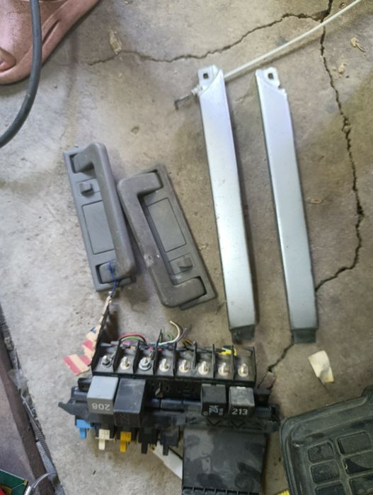 Запчасти на Ауди с4