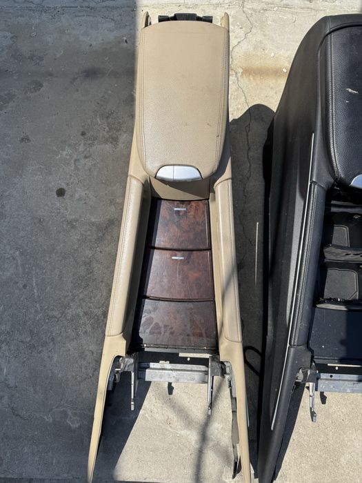 Подлакътник за Mercedes ML W164