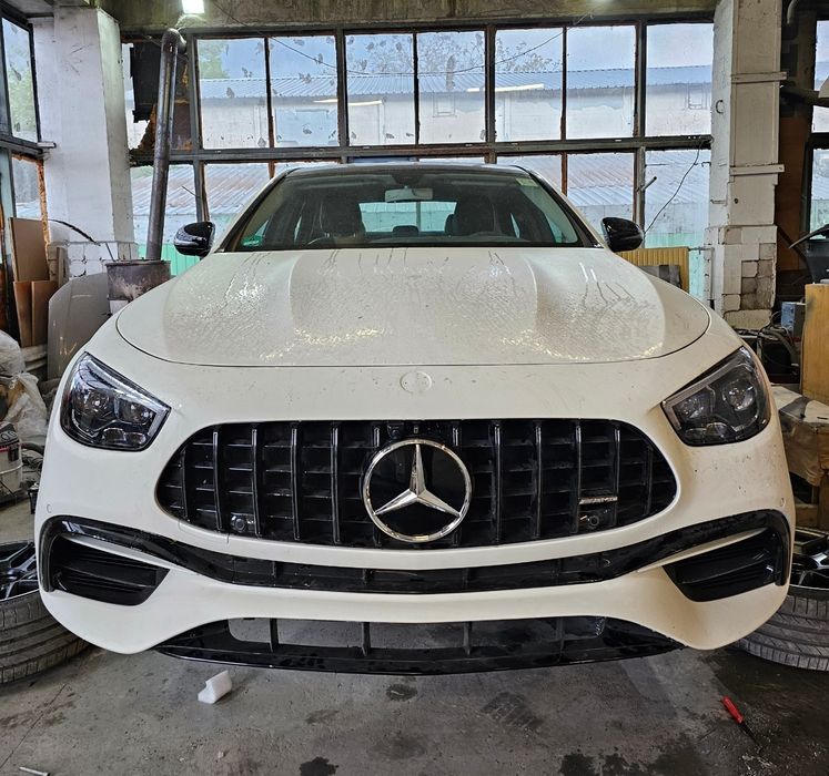 E63AMG предна броня  задна фарове стопове  капак Facelift w213 E63AMG