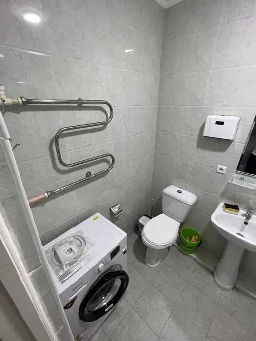 Сдаётся квартира Рынок Чарсу ул Гулобод 2/5/9 Шайхантахурский