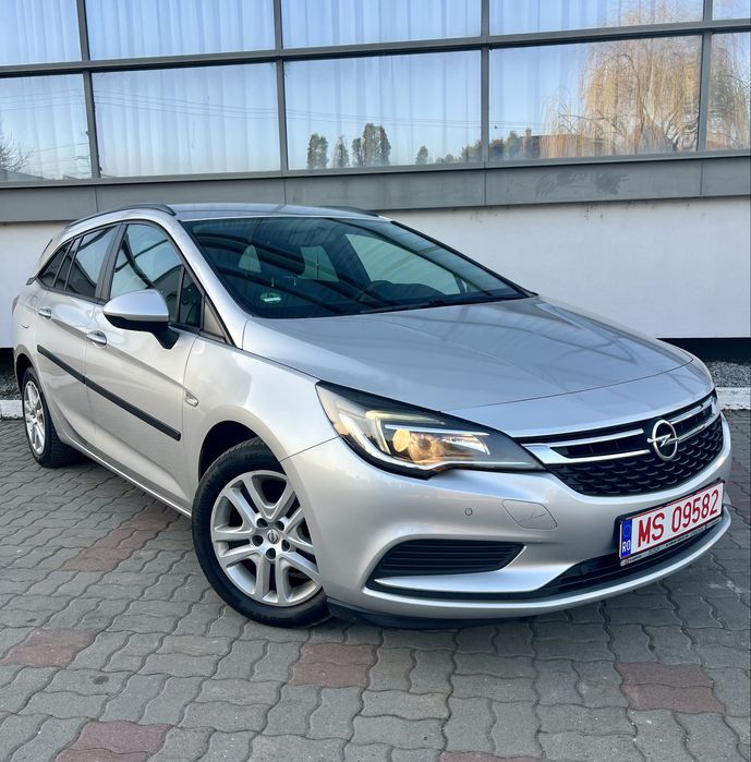 Opel Astra K • 1.6 Diesel • Navigatie • Euro 6 • Parktronic