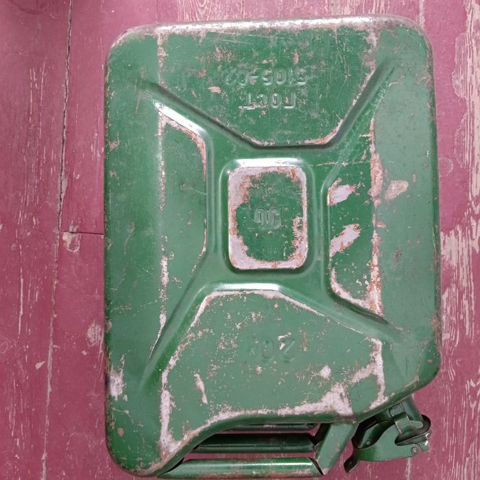 Канистра железная, 20л.