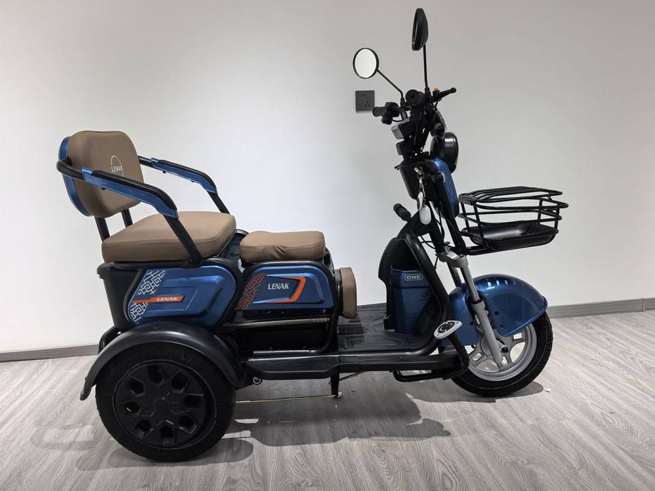 Трицикл мото Ленак